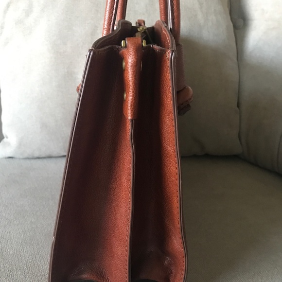 Fossil Skylar Cow Leather Satchel brown shoulder bag - Picture 5 of 10